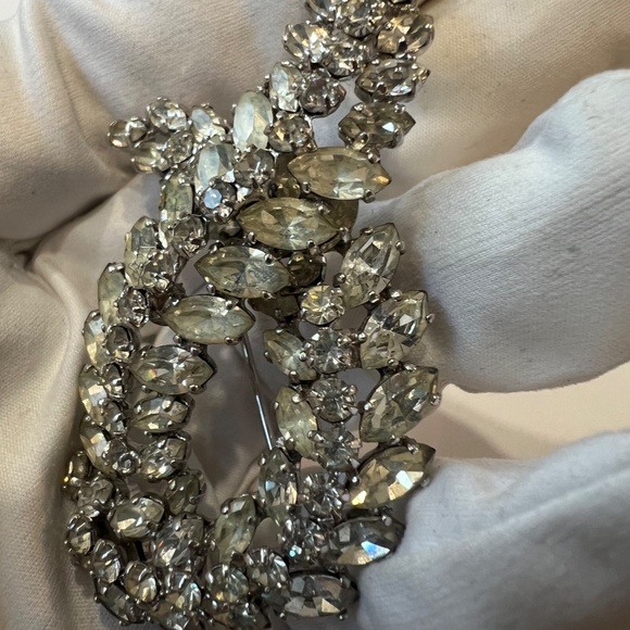 Vintage Sherman Brooch Clear Rhinestones 50's signed - Picture 7 of 13